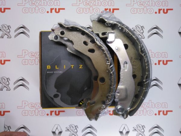 Колодки тормозные барабанные задние BB5012